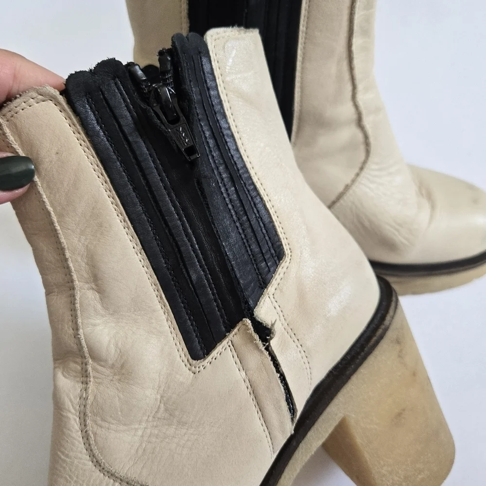 Free People James Chunky Heel Chelsea Boot White Leather Size US 7.5 EU 38